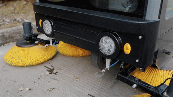 掃地機還是洗地機?不同場景應該怎么選?(圖4) 掃地機的性能特點