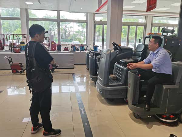 揚子清潔設備維護保養方式方法 揚子清潔設備維護保養方式方法