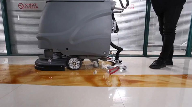工業清潔機:維護和保養您的地板 工業清潔機:維護和保養您的地板