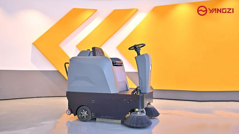 駕駛式掃地機使用規范 駕駛式掃地機使用規范