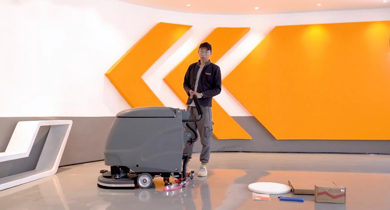 洗地機(jī)如何提高清潔環(huán)境的質(zhì)量 洗地機(jī)如何提高清潔環(huán)境的質(zhì)量