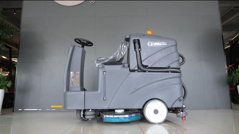 洗地機(jī)和掃地機(jī)有什么用途 洗地機(jī)和掃地機(jī)有什么用途