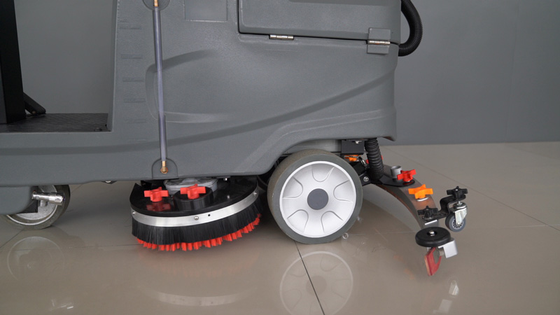 使用工業洗地機有什么好處 使用工業洗地機有什么好處