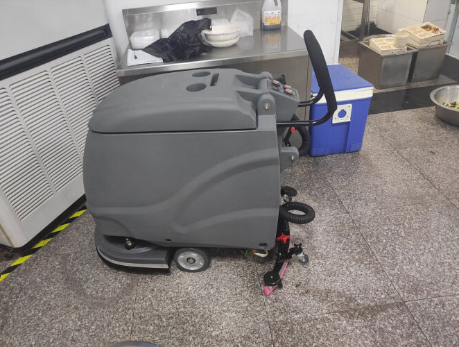 商場適合選用哪種洗地機 商場適合選用哪種洗地機