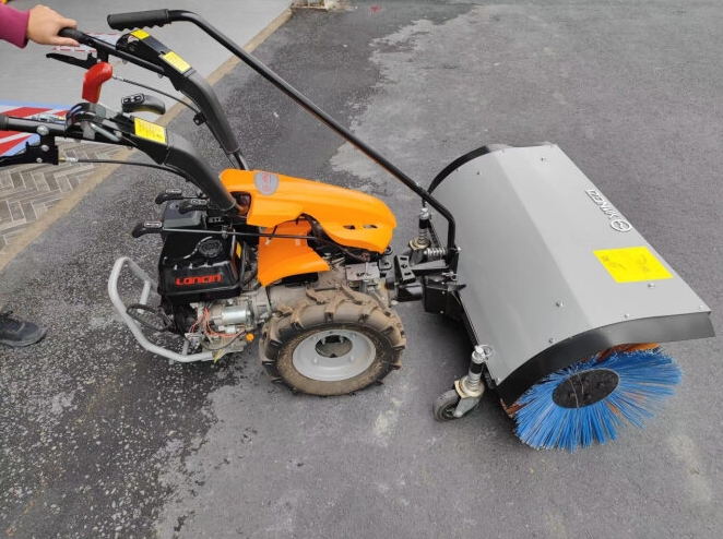 掃雪機(jī)多少錢一臺 掃雪機(jī)多少錢一臺